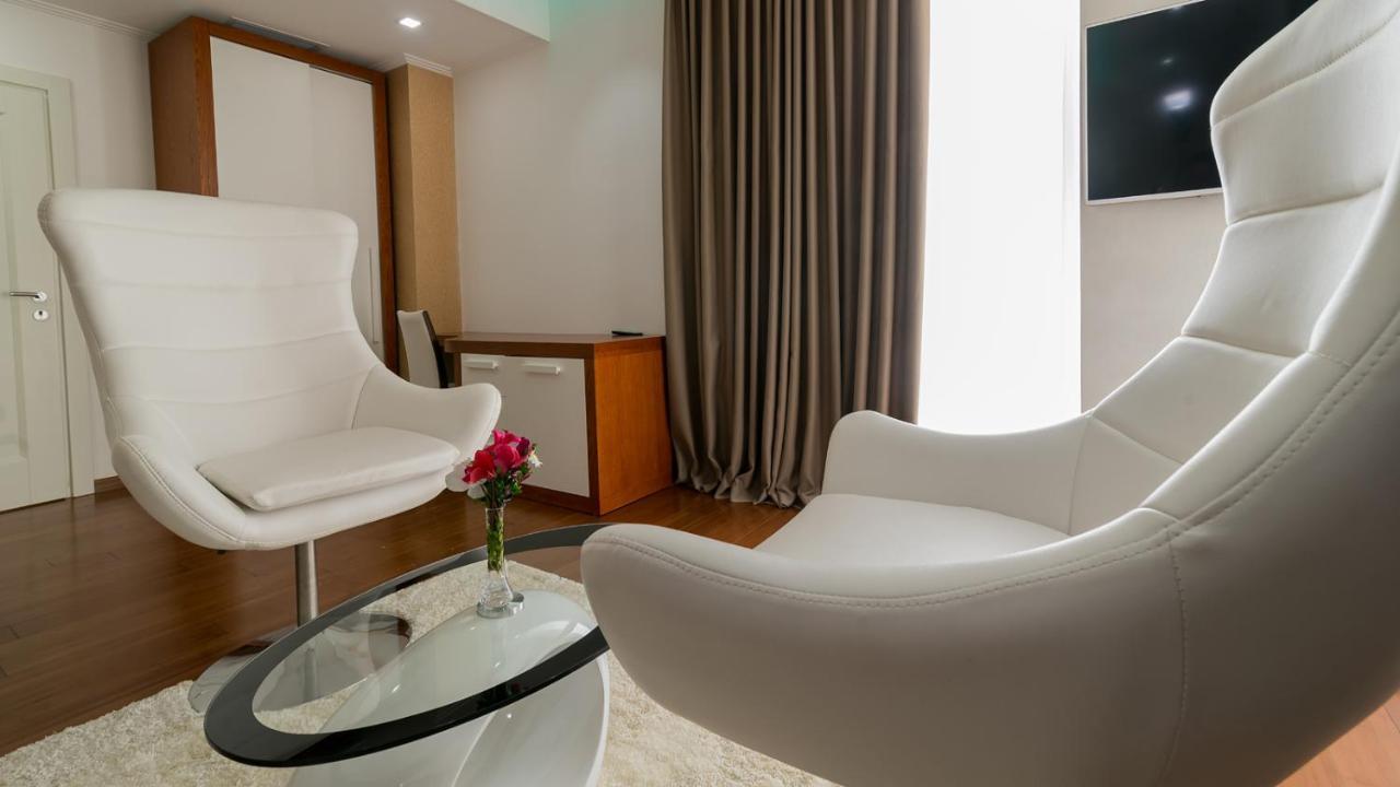 Deluxe & Executive Spa By Rafaelo Shëngjin Exterior foto
