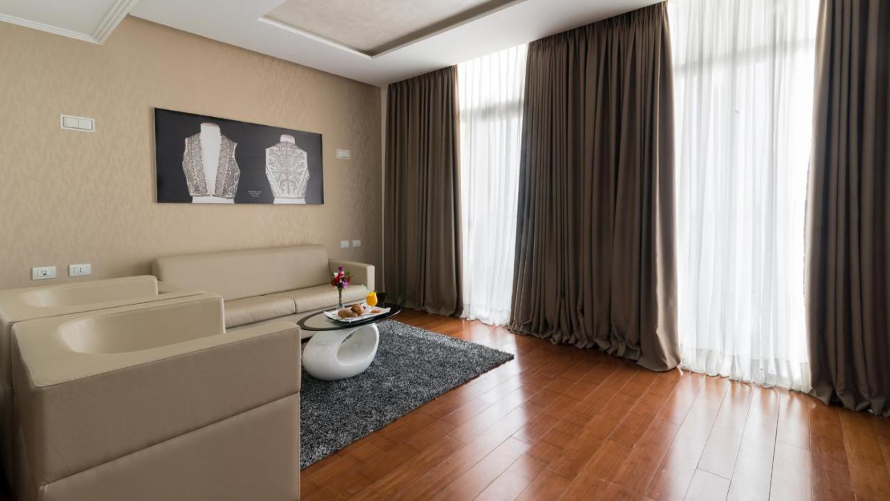 Deluxe & Executive Spa By Rafaelo Shëngjin Exterior foto