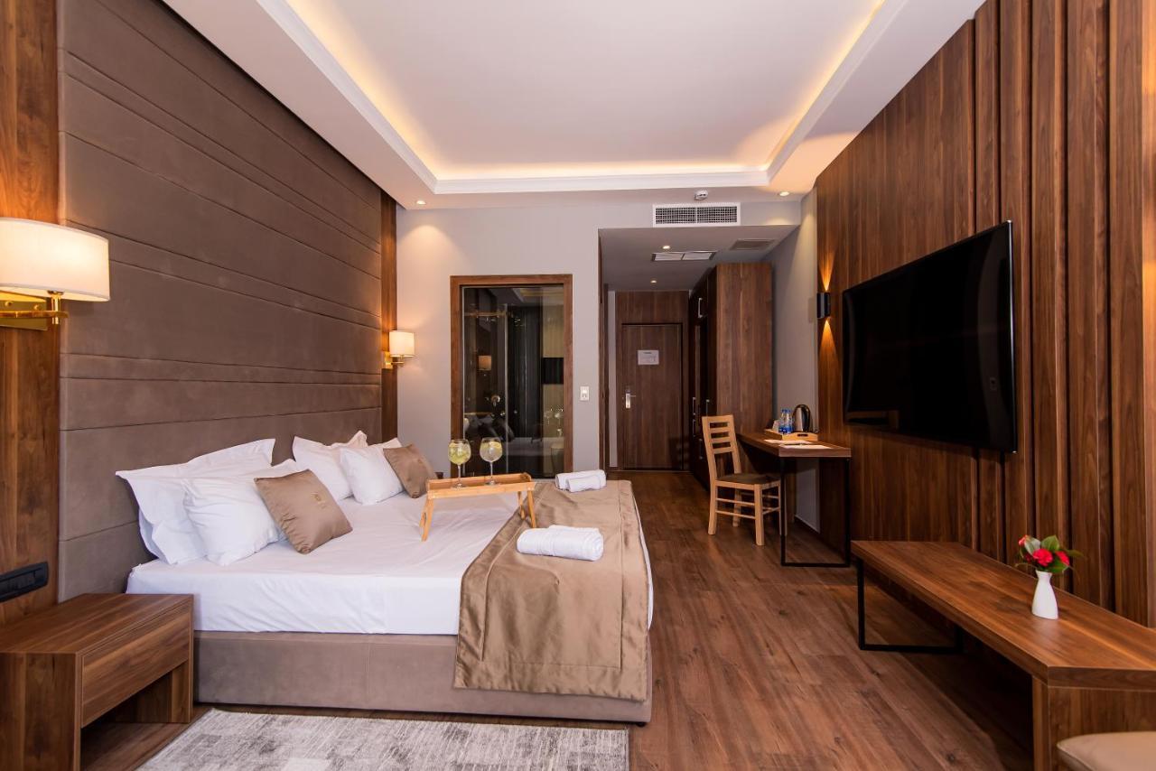 Deluxe & Executive Spa By Rafaelo Shëngjin Exterior foto