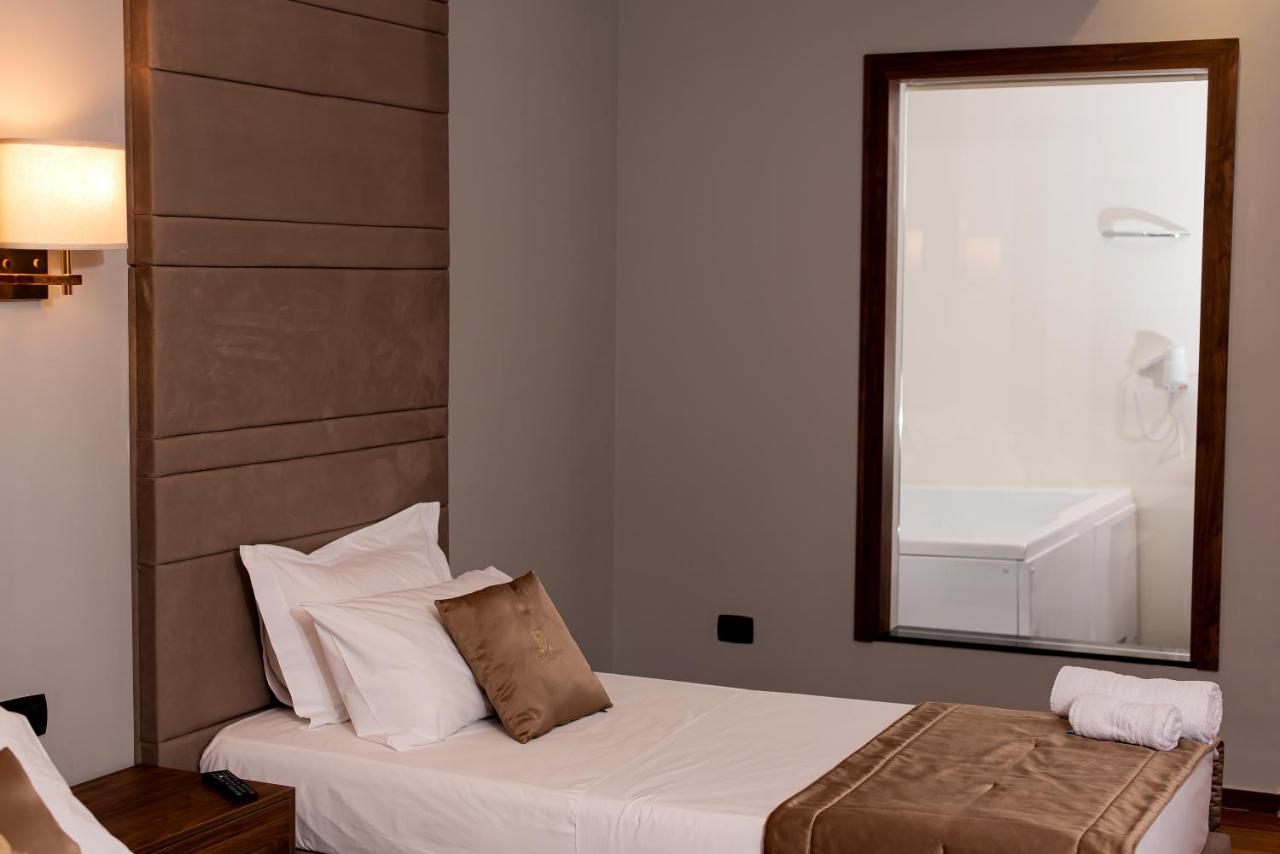 Deluxe & Executive Spa By Rafaelo Shëngjin Exterior foto